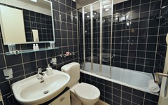 Haus-Armina-zermatt-apartment-Edward-Bathroom-with-shower-and-toilet