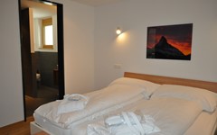 Nepomuk.Matterhorn.Bedroom (6).JPG