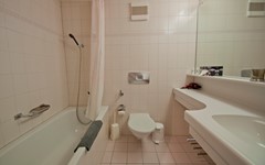 Pan.Hirle.Bathroom (1).jpg